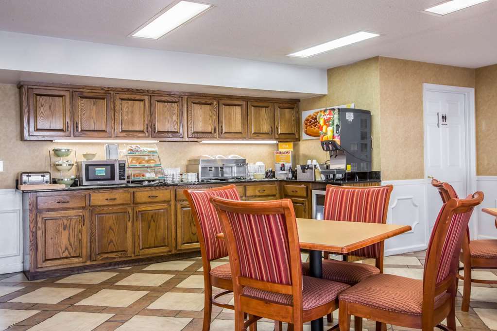Quality Inn Lagrange East I-85 Restaurant photo